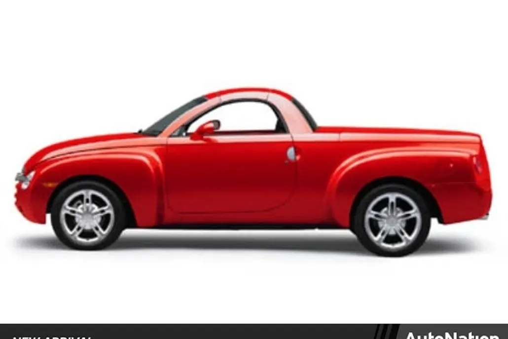 2005 Chevrolet SSR Base photo 1