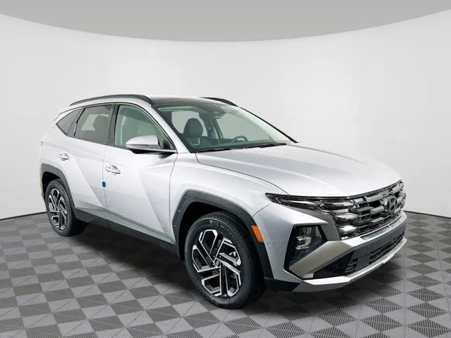 2025 Hyundai Tucson Hybrid Limited photo 1