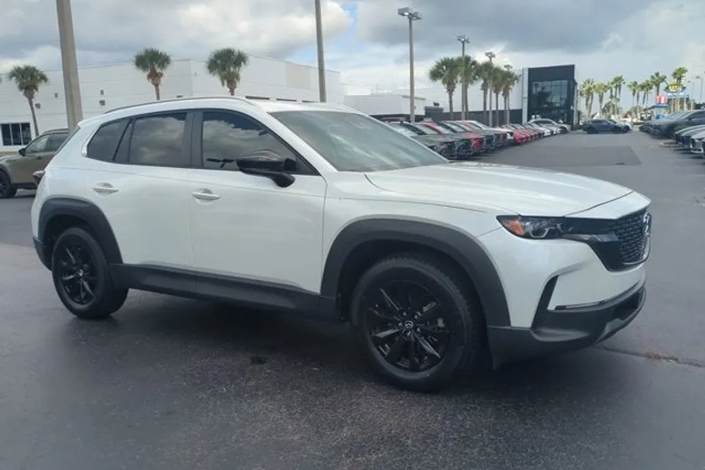 2023 Mazda CX-50 2.5 Preferred Plus photo 1