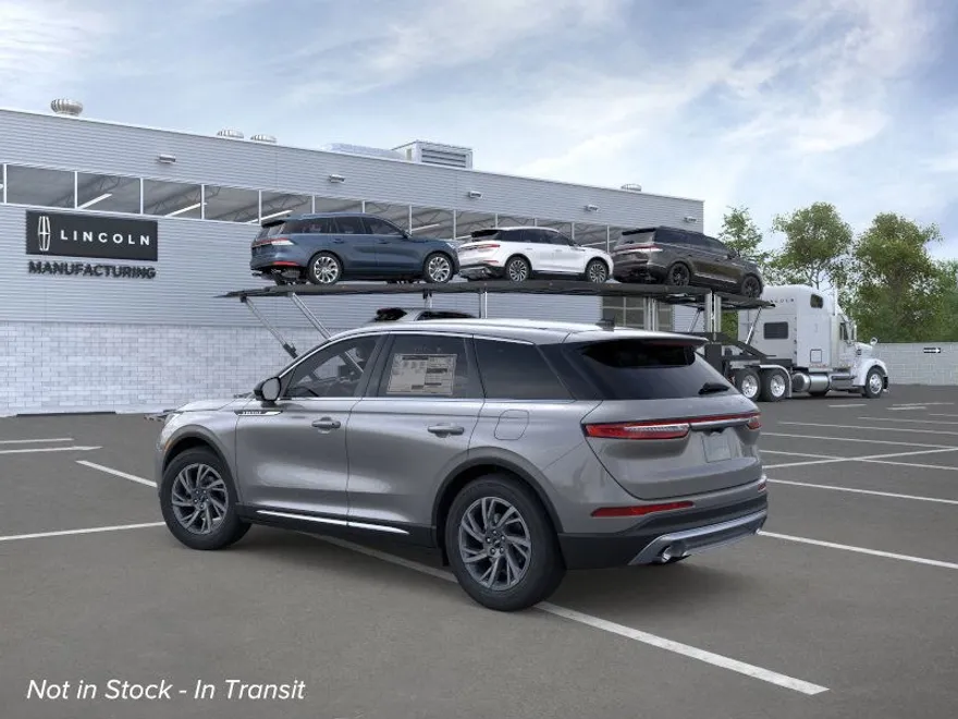 2025 Lincoln Corsair Premiere photo 1