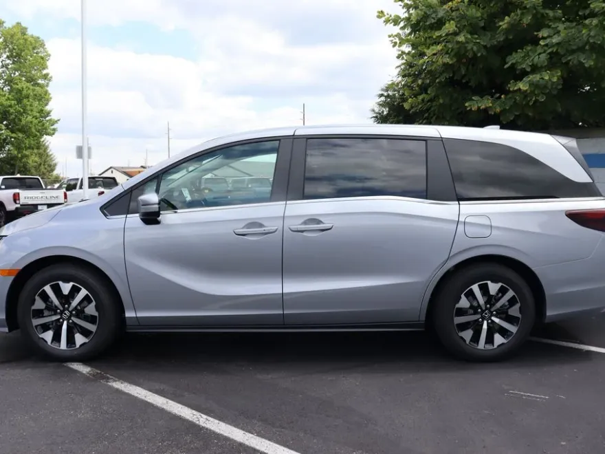 2026 Honda Odyssey EX-L photo 1