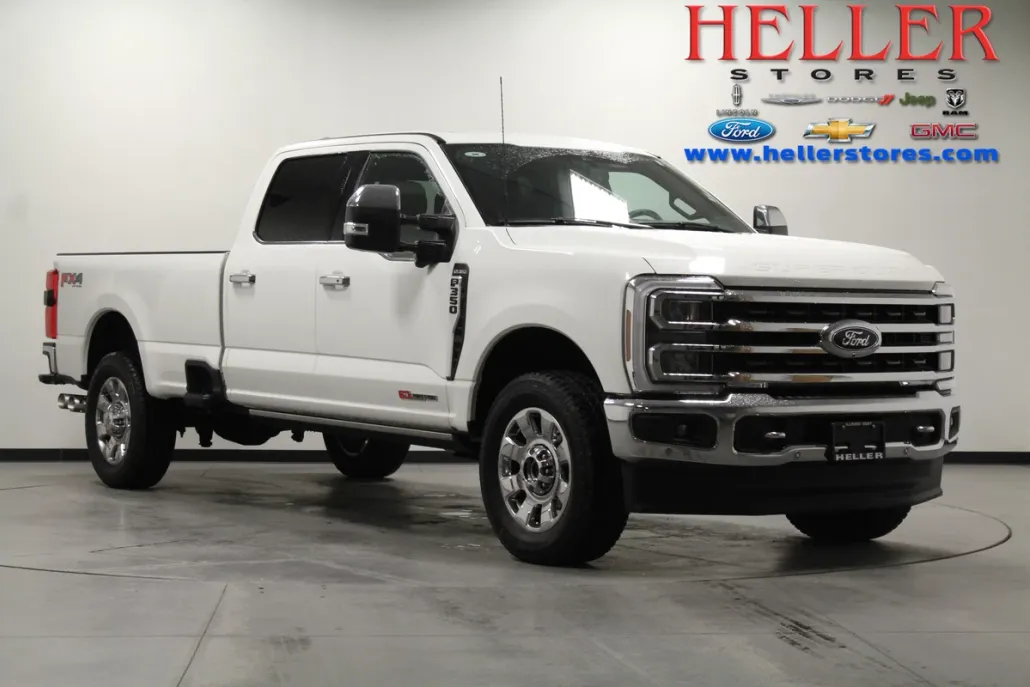 2024 Ford F-350 King Ranch photo 1