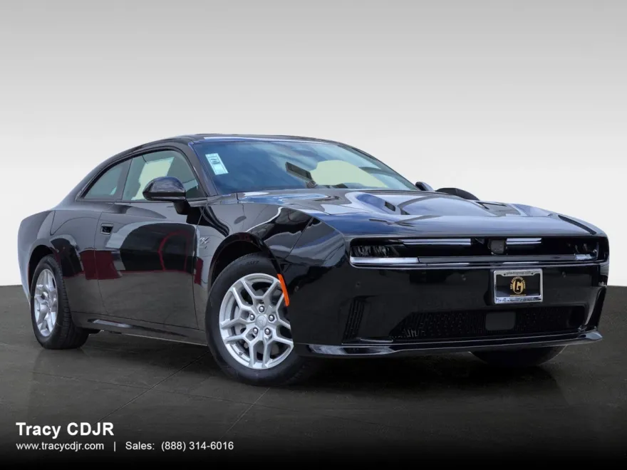2025 Dodge Charger R/T photo 1