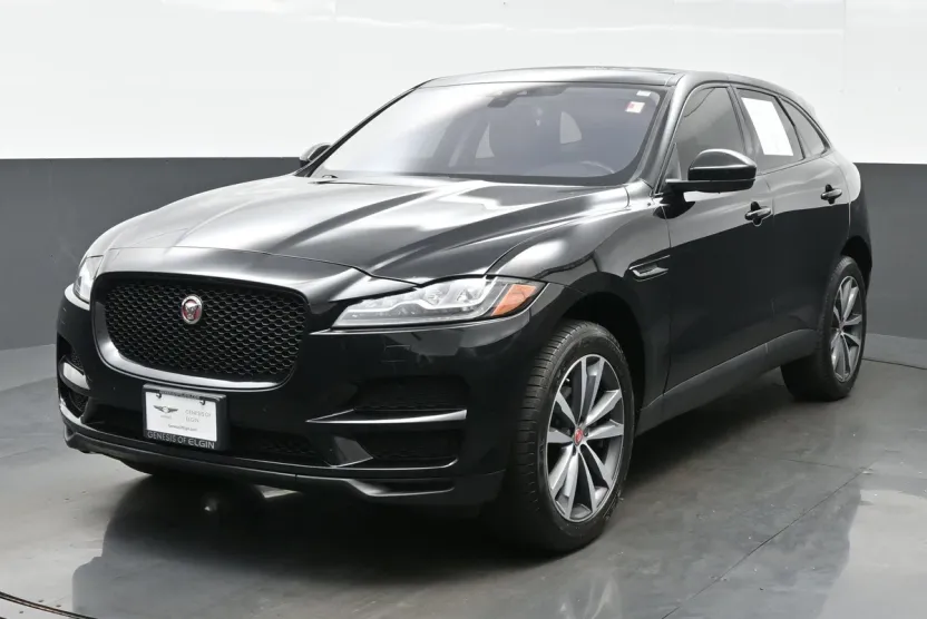 2018 Jaguar F-PACE Prestige photo 1