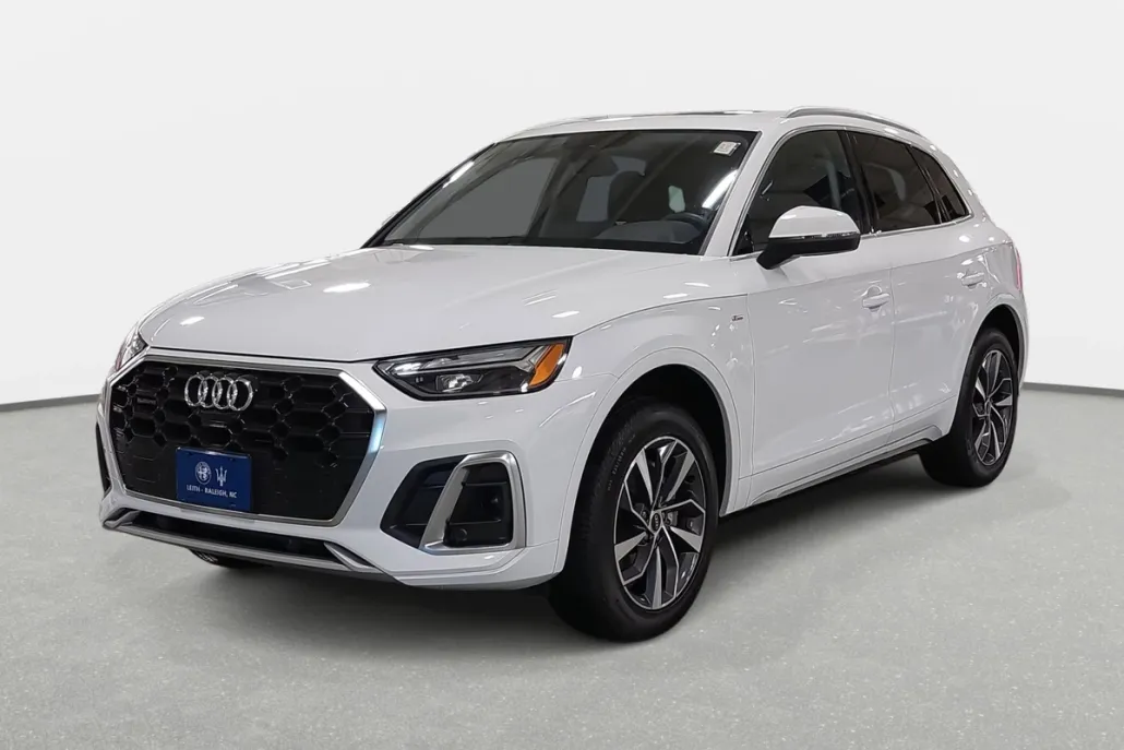 2023 Audi Q5 45 S line Premium photo 1
