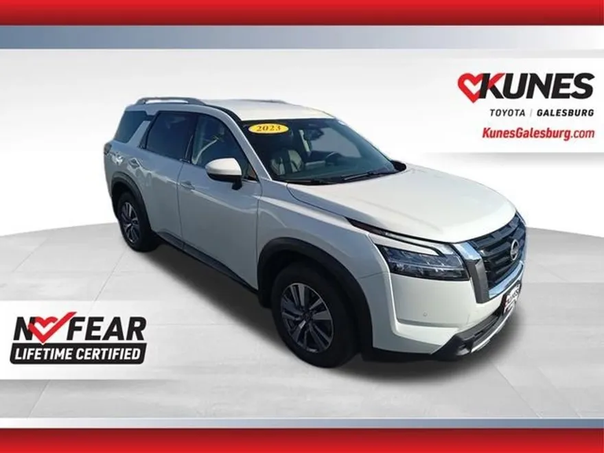2023 Nissan Pathfinder SL photo 1