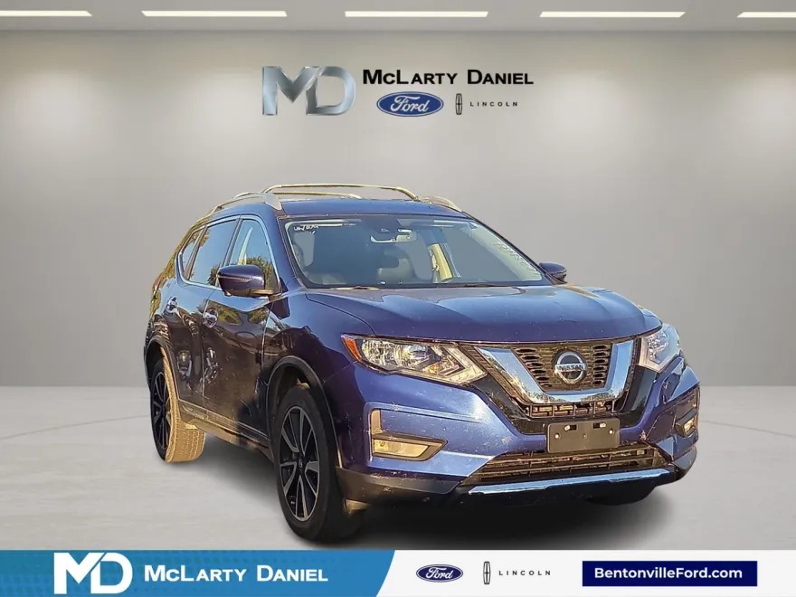 2020 Nissan Rogue SL photo 1
