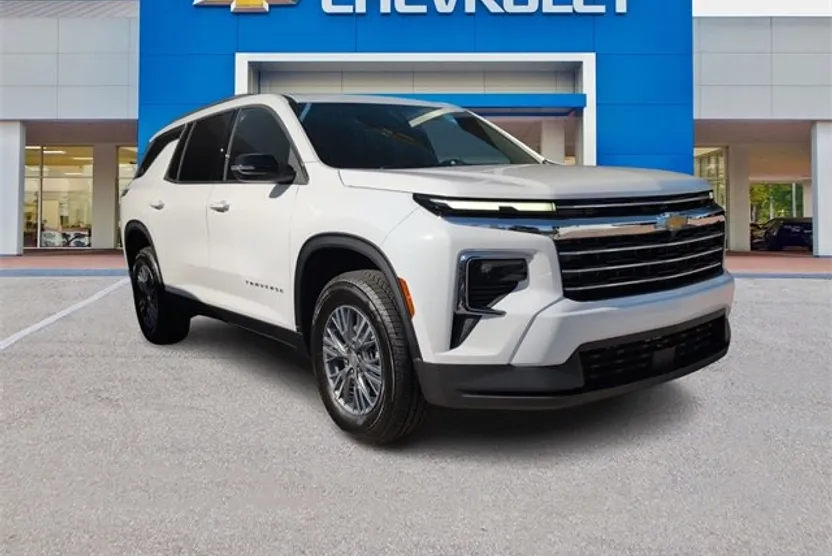 2026 Chevrolet Traverse photo 1
