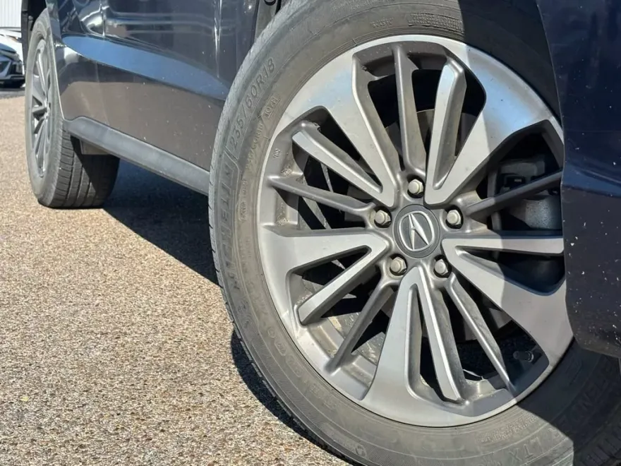 2016 Acura RDX Base Advance photo 1