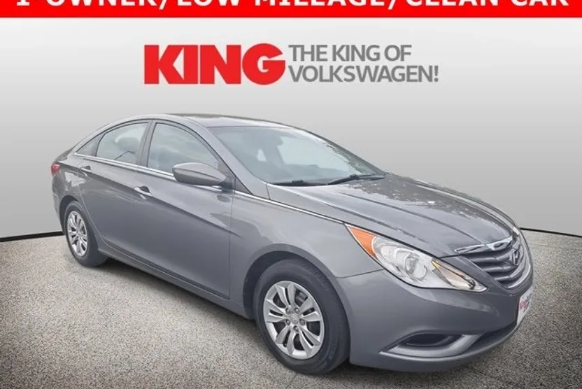 2011 Hyundai Sonata GLS photo 1