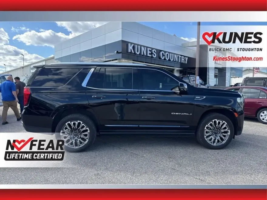 2023 Gmc Yukon Denali Ultimate photo 1