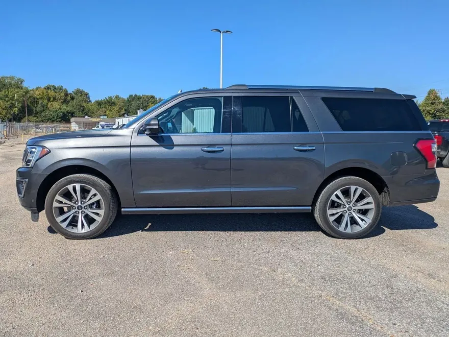 2021 Ford Expedition MAX Limited photo 1