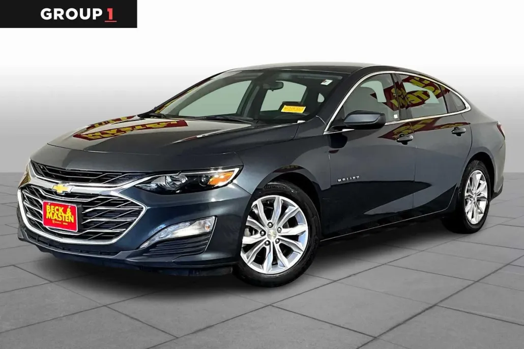 2021 Chevrolet Malibu 1LT photo 1