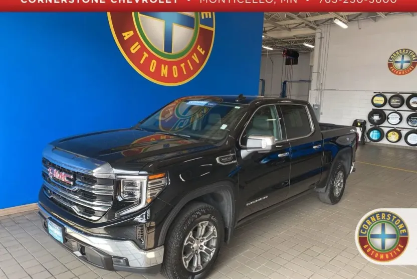 2024 Gmc Sierra 1500 SLT photo 1