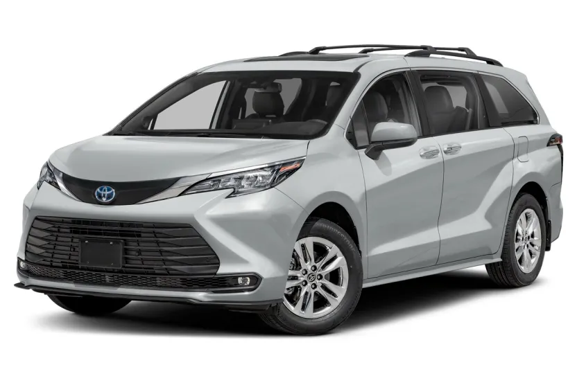 2024 Toyota Sienna Woodland Edition photo 1