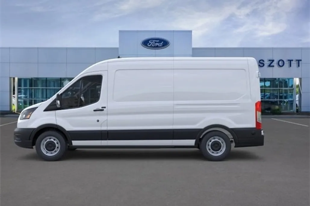 2025 Ford Transit photo 1