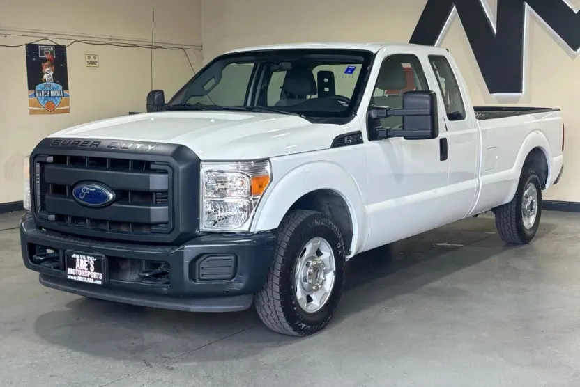 2013 Ford F-250 photo 1
