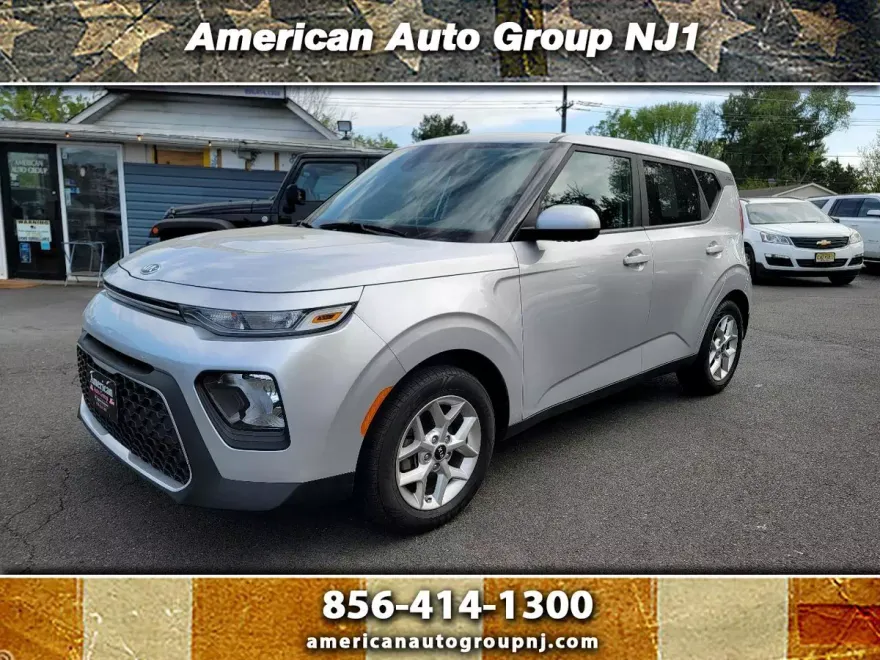 2020 Kia Soul S photo 1
