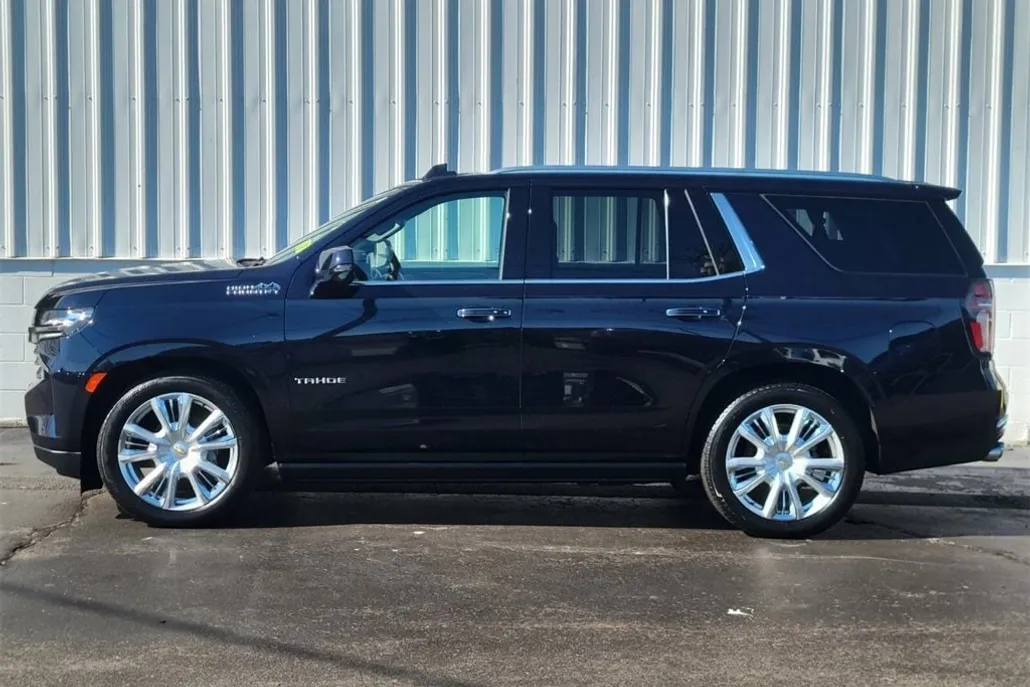 2023 Chevrolet Tahoe High Country photo 1