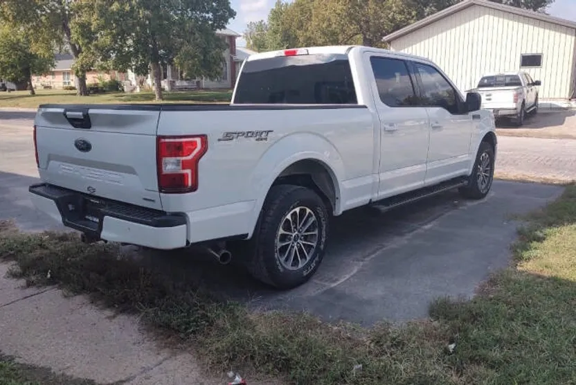 2018 Ford F-150 XLT photo 1