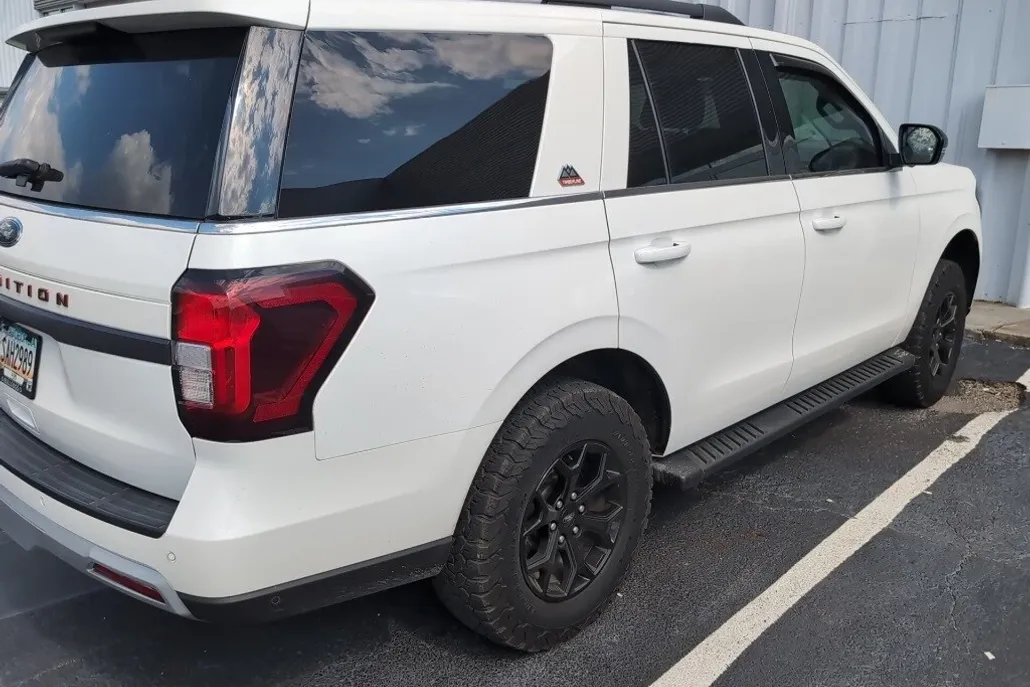 2022 Ford Expedition Timberline photo 1