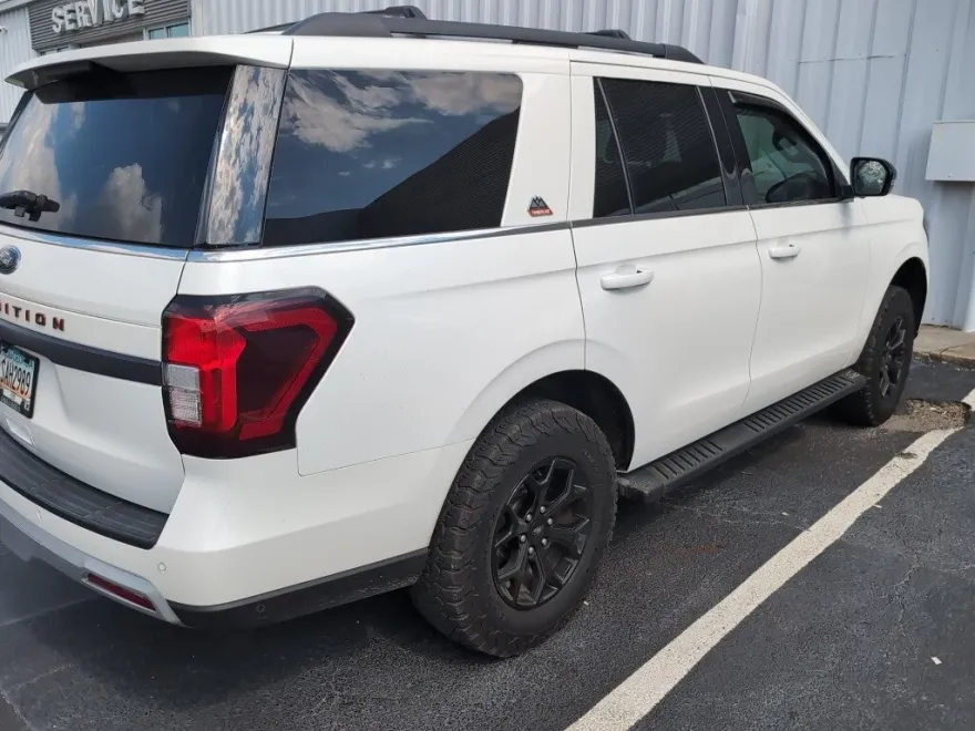 2022 Ford Expedition Timberline photo 1