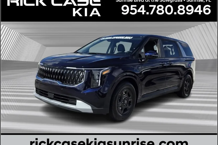 2026 Kia Carnival LX photo 1