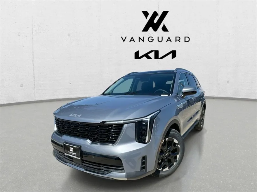 2025 Kia Sorento S photo 1
