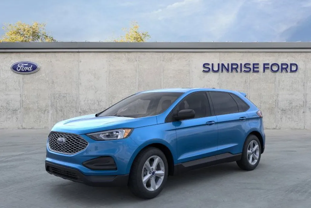 2024 Ford Edge SE photo 1