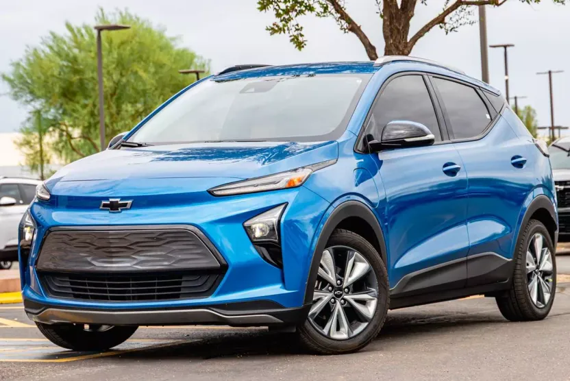 2022 Chevrolet Bolt EUV photo 1