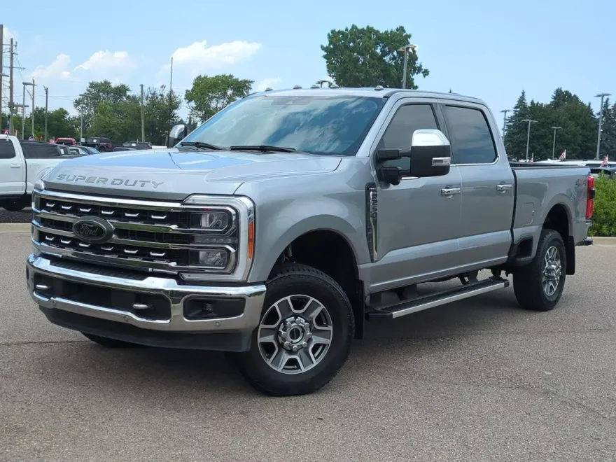 2023 Ford F-250 photo 1