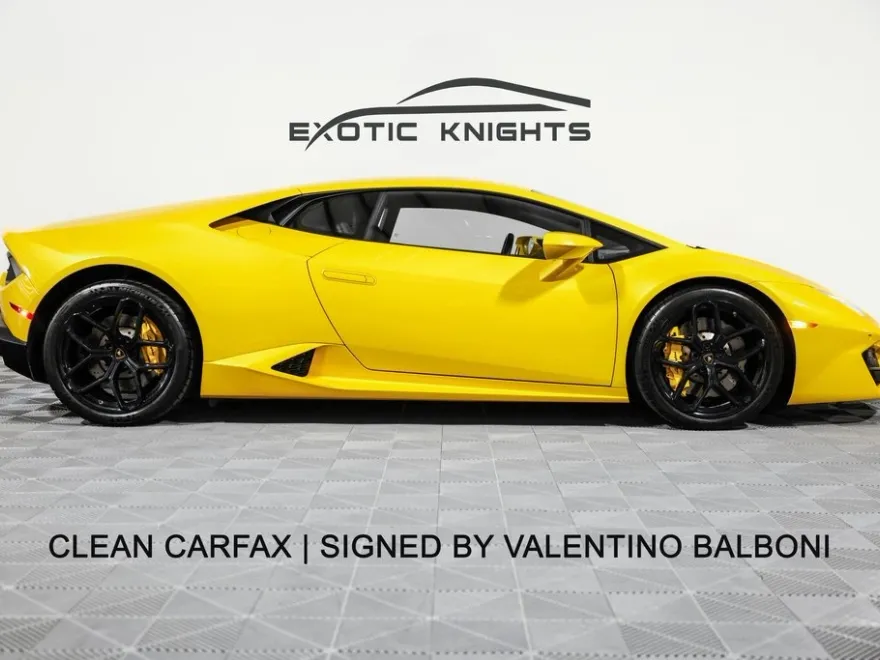 2016 Lamborghini Huracan photo 1