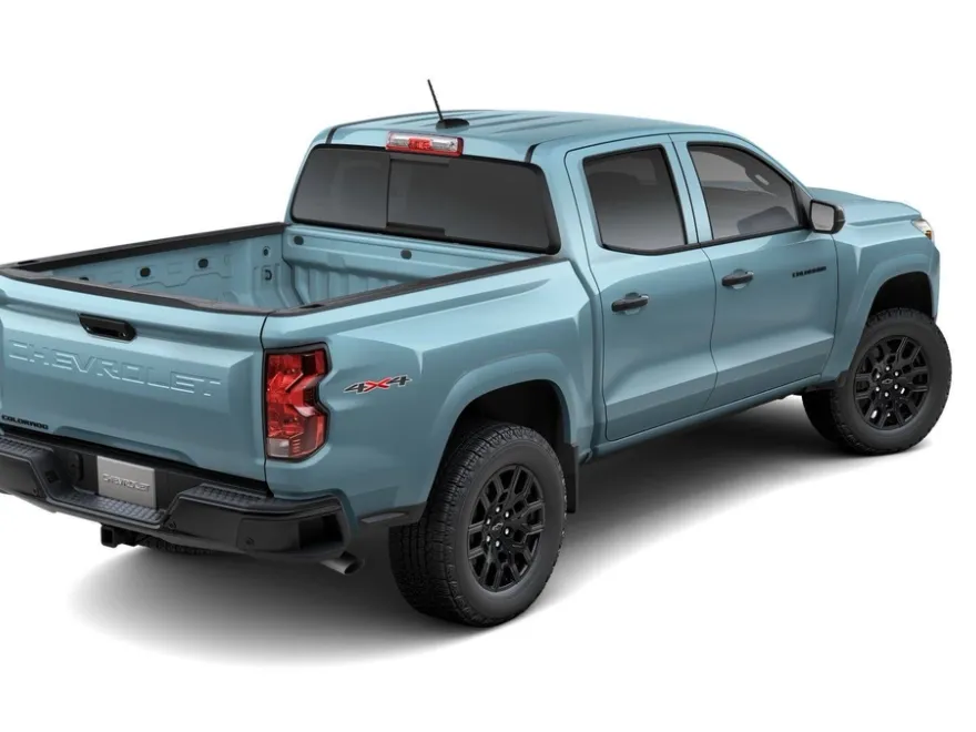 2025 Chevrolet Colorado LT photo 4
