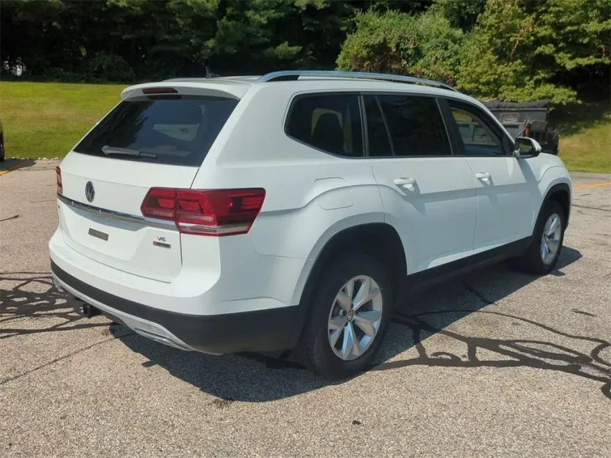 2018 Volkswagen Atlas V6 SE Technology photo 1
