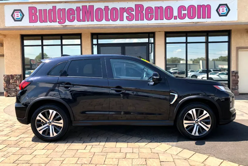 2021 Mitsubishi Outlander Sport SE photo 1