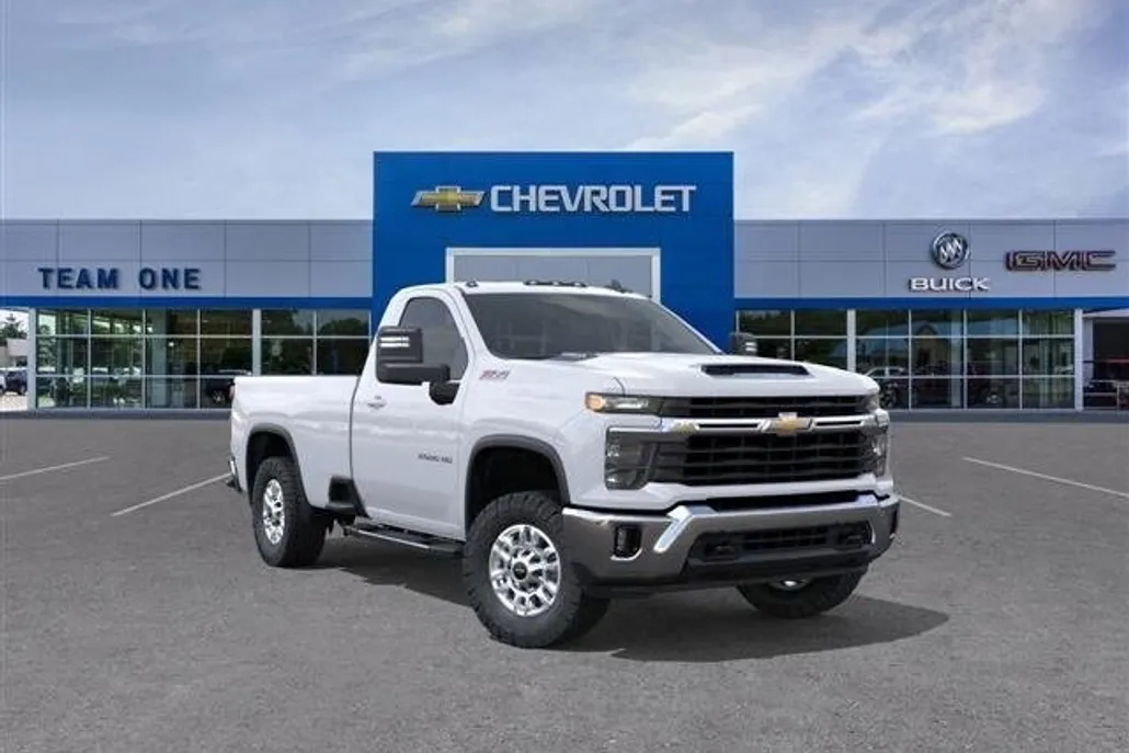 2026 Chevrolet Silverado 2500HD LT photo 1
