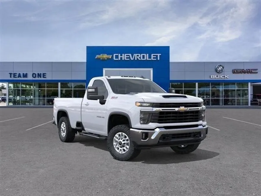 2026 Chevrolet Silverado 2500HD LT photo 1