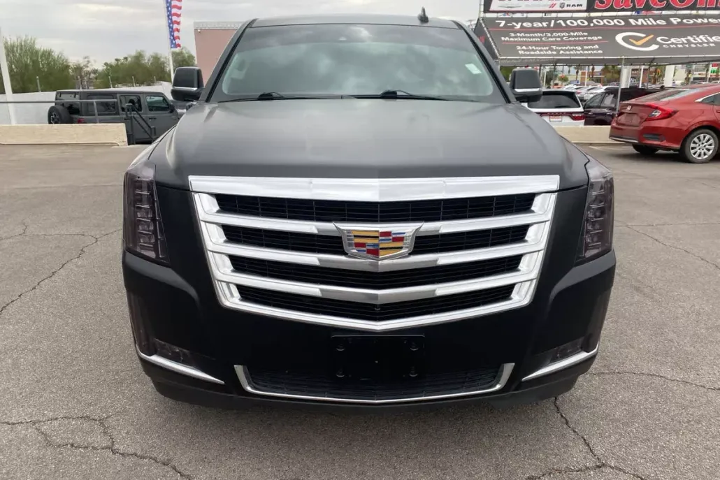 2016 Cadillac Escalade ESV Luxury photo 1