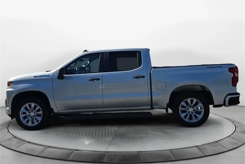 2020 Chevrolet Silverado 1500 Custom photo 1