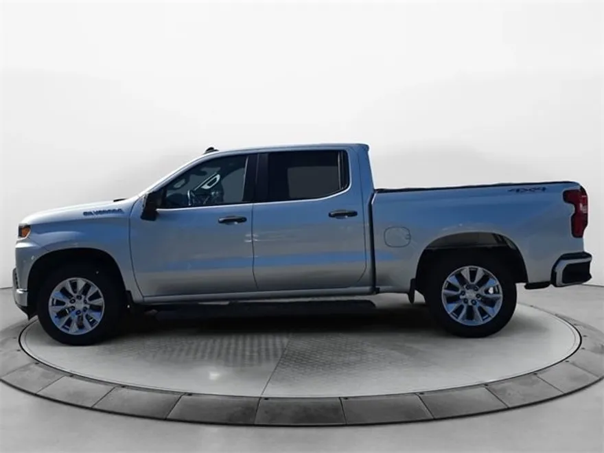 2020 Chevrolet Silverado 1500 Custom photo 1