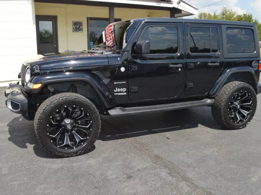 2021 Jeep Wrangler Unlimited Sahara Altitude Sport photo 1
