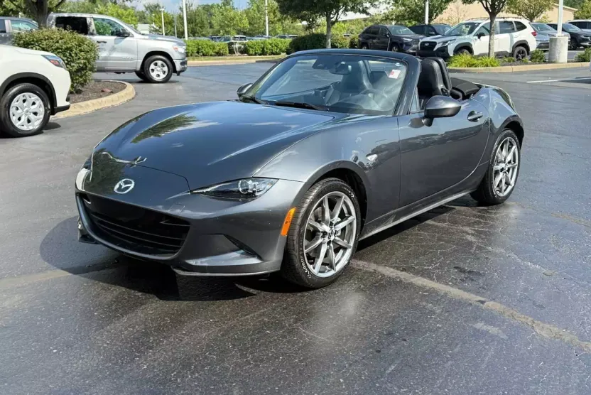 2022 Mazda MX-5 Miata Miata Grand Touring photo 1