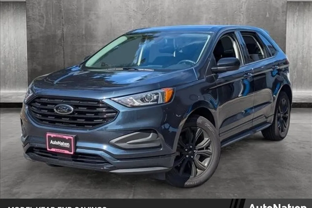 2024 Ford Edge SE photo 1