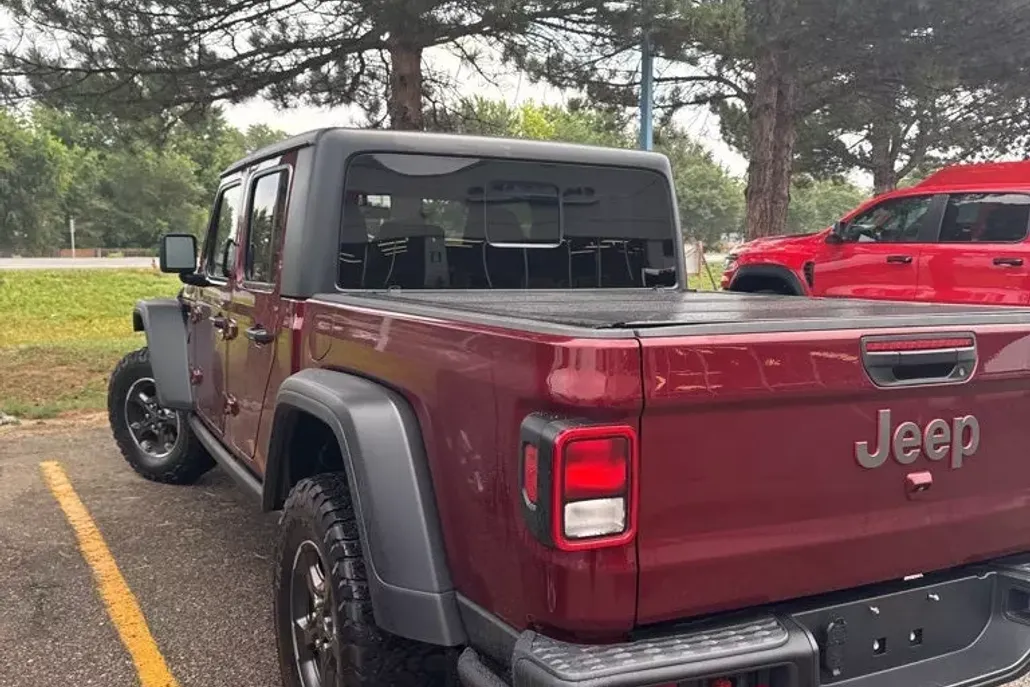 2021 Jeep Gladiator Rubicon photo 1
