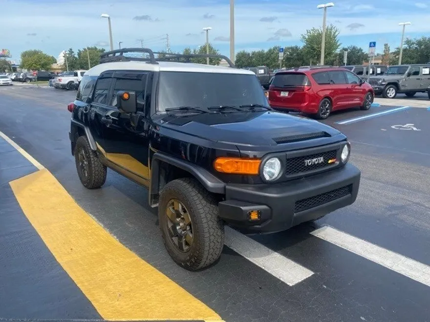 2008 Toyota FJ Cruiser Base photo 1