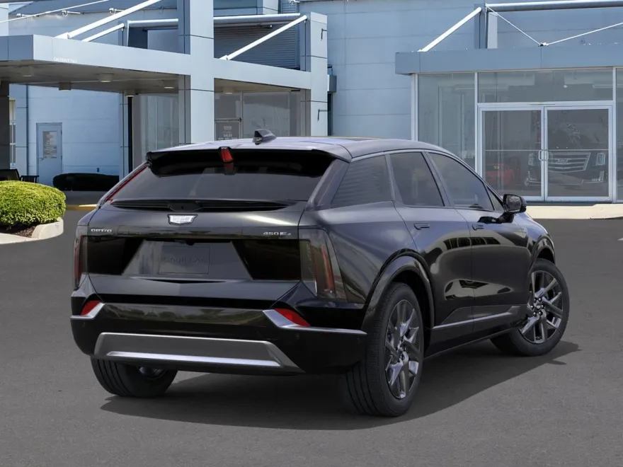 2025 Cadillac Optiq Luxury photo 1