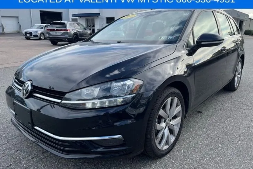 2018 Volkswagen Golf SportWagen SEL photo 1