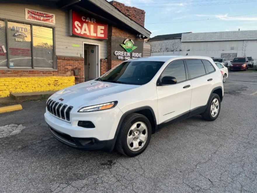 2017 Jeep Cherokee Sport photo 1