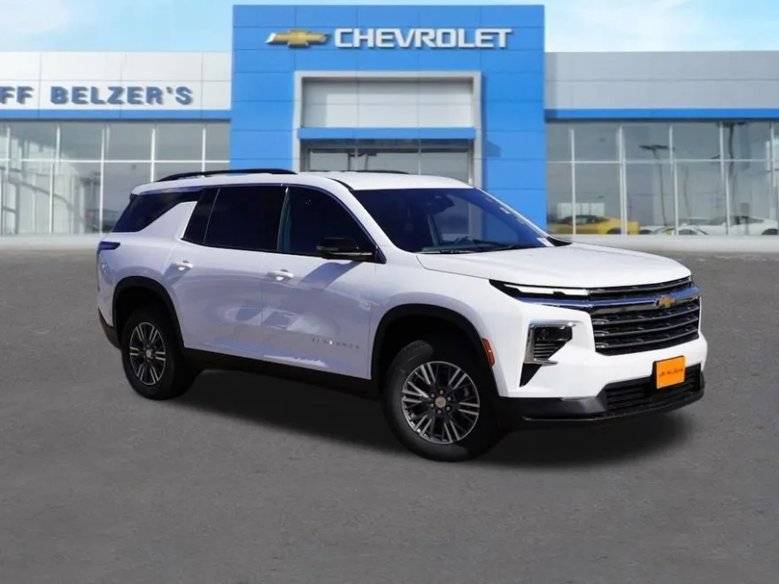 2026 Chevrolet Traverse photo 1