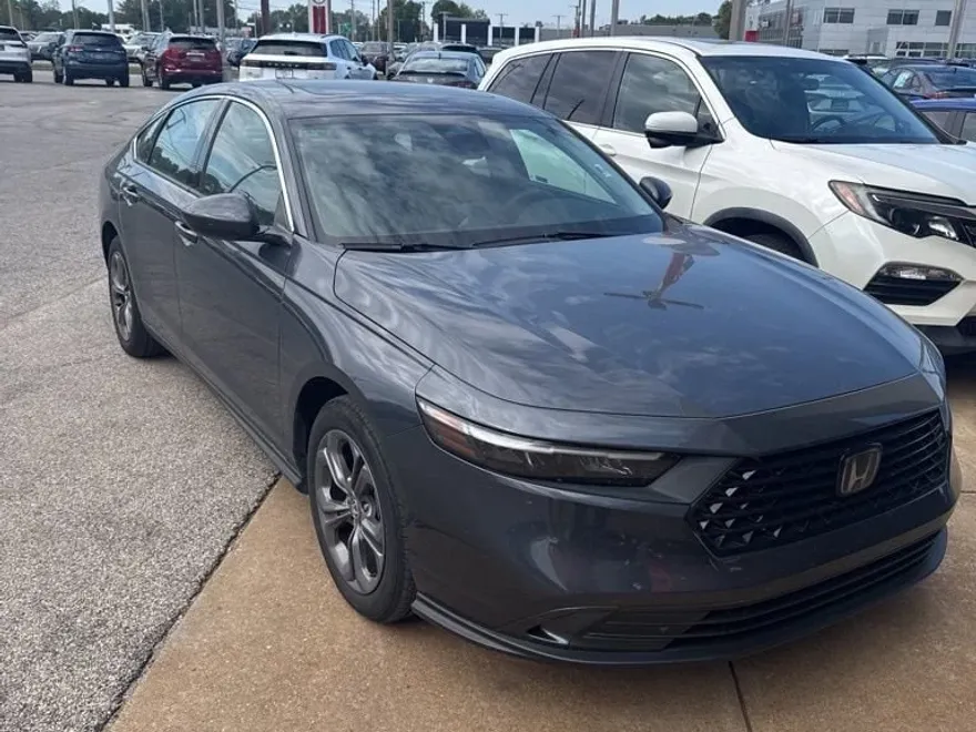 2023 Honda Accord EX photo 1